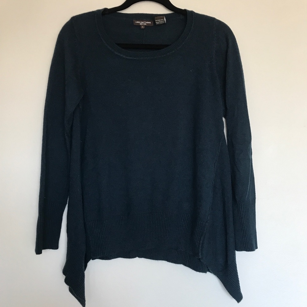 Linda Matthews New York Waterfall Sweater Small